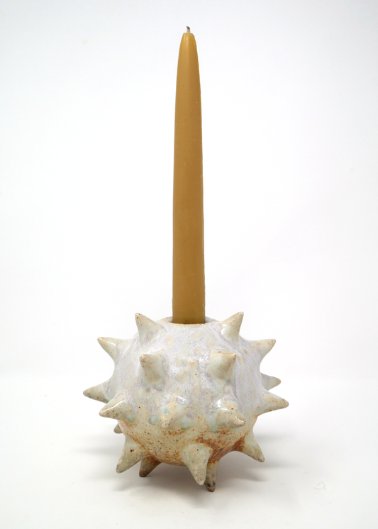 Star candlestick holder