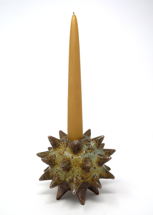 Star candlestick holder